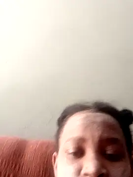 Snapshot of KinkyLunaRose chatting on October 22, 2025, 9:42 am KinkyLunaRose online show from October 22, 2025, 9:42 am