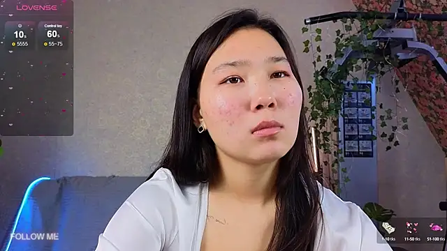 Yoon Mii online show from October 8, 2025, 8:27 am