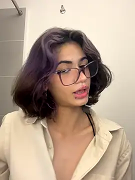 sukulaurens online show from October 9, 2025, 7:36 pm