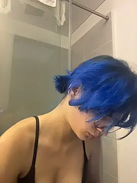 sukulaurens online show from April 11, 2026, 11:08 pm