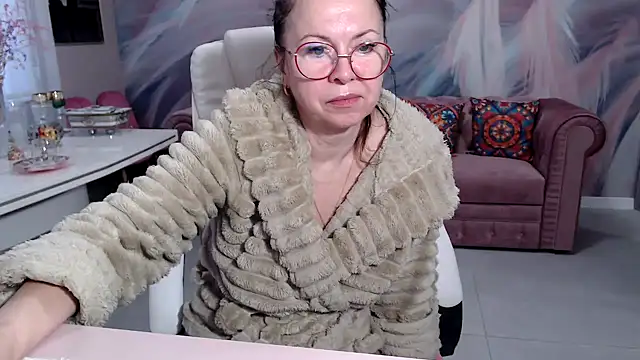 Snapshot of Arisa5000 chatting on October 29, 2025, 5:50 am Arisa5000 online show from October 29, 2025, 5:50 am