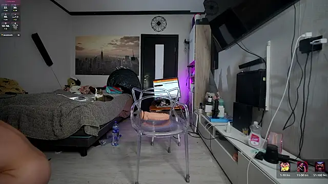 69littlebig69 online show from February 24, 2026, 1:45 pm