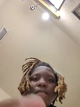 only liyah online show from October 29, 2025, 6:45 am