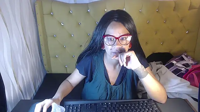 blackxstar11 online show from December 15, 2025, 2:28 am