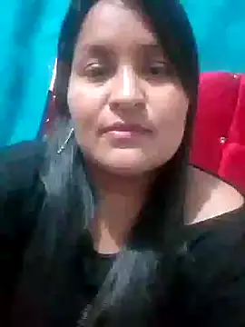Snapshot of lucia00xx chatting on October 13, 2025, 12:45 am lucia00xx online show from October 13, 2025, 12:45 am