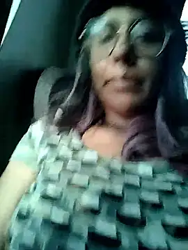 Abby 2-1 online show from November 21, 2025, 9:03 pm