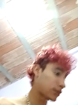 Snapshot of Mau-sophy chatting on January 5, 2026, 5:27 pm Mau-sophy online show from January 5, 2026, 5:27 pm