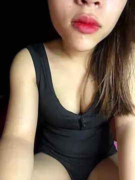 Lyly69699 online show from December 22, 2025, 12:55 am