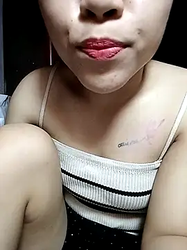 Lyly69699 online show from October 11, 2025, 5:19 am