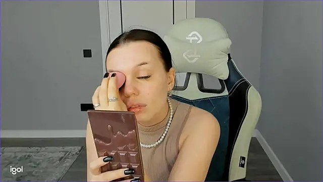 Marry Jein13 online show from October 17, 2025, 8:28 am