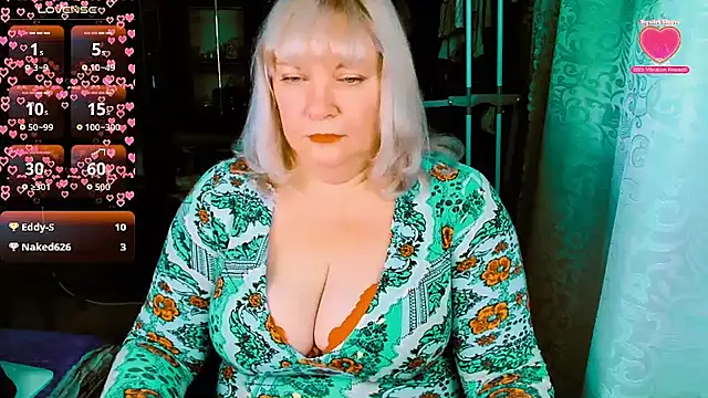 Snapshot of DiamondNata chatting on October 10, 2025, 10:54 pm DiamondNata online show from October 10, 2025, 10:54 pm