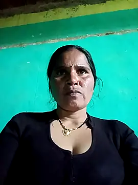 Snapshot of Nm_sanjna chatting on February 16, 2026, 11:31 am Nm sanjna online show from February 16, 2026, 11:31 am