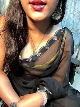 Snapshot of chocogirl_001 chatting on October 10, 2025, 7:09 am chocogirl 001 online show from October 10, 2025, 7:09 am