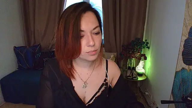 Serena Foxxx online show from April 13, 2026, 2:37 am