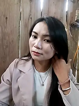 kun-love online show from November 15, 2025, 2:37 am