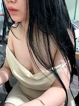 Beyeuuu online show from November 29, 2025, 12:38 pm