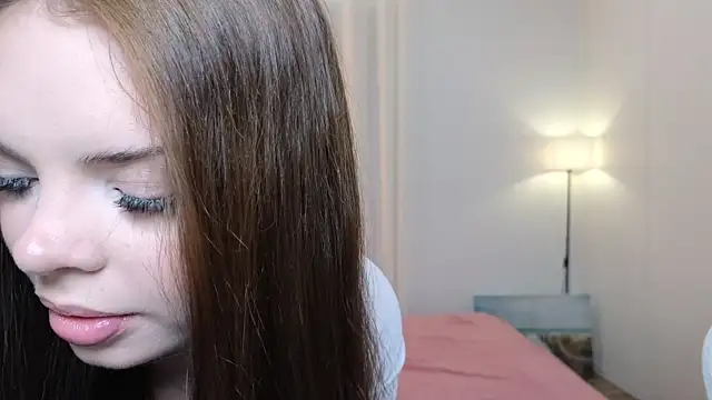 Snapshot of CelineXoxo chatting on October 17, 2025, 10:07 am CelineXoxo online show from October 17, 2025, 10:07 am