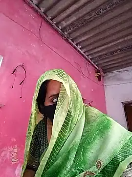 Snapshot of Cr_sonam chatting on February 7, 2026, 12:24 pm Cr sonam online show from February 7, 2026, 12:24 pm