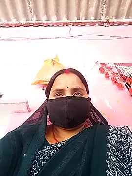Snapshot of Cr_sonam chatting on May 2, 2026, 6:51 am Cr sonam online show from May 2, 2026, 6:51 am