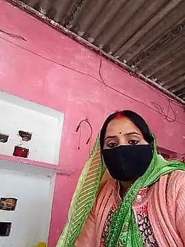 Snapshot of Cr_sonam chatting on February 3, 2026, 6:33 am Cr sonam online show from February 3, 2026, 6:33 am