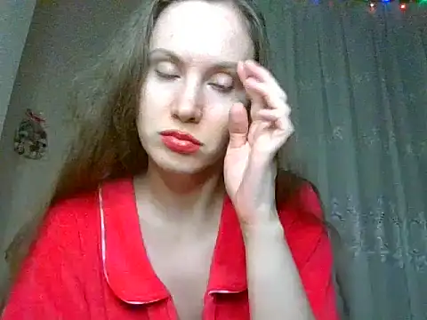 Lynirina online show from May 19, 2026, 8:38 pm