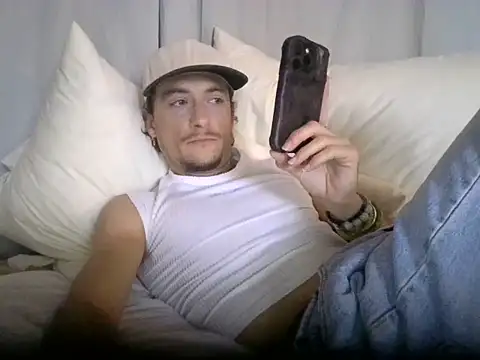 Dubbsssss online show from July 14, 2026, 4:46 pm