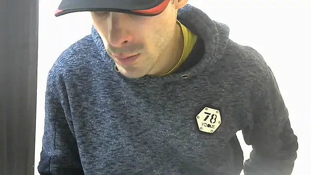 MakabulaAndrey online show from November 11, 2025, 6:47 pm