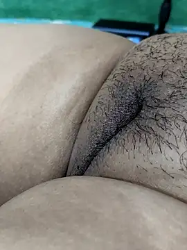 Queen washna1 online show from December 20, 2025, 10:12 pm