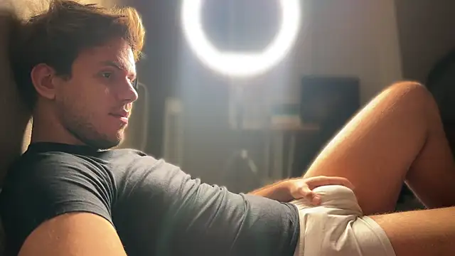 mynameischris online show from October 18, 2025, 9:06 pm