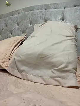 emi star online show from February 24, 2026, 1:17 am