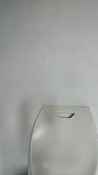 Snapshot of GlobeTrottieHottie1 chatting on October 10, 2025, 11:22 am GlobeTrottieHottie1 online show from October 10, 2025, 11:22 am