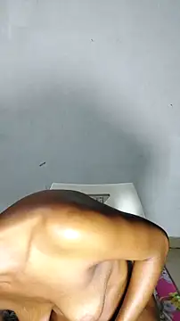 Snapshot of GlobeTrottieHottie1 chatting on October 10, 2025, 11:27 pm GlobeTrottieHottie1 online show from October 10, 2025, 11:27 pm