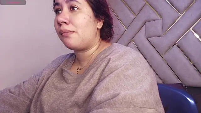 Addyy 02 online show from November 25, 2025, 5:24 pm