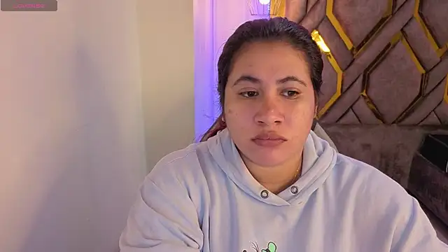 Addyy 02 online show from November 21, 2025, 1:59 am