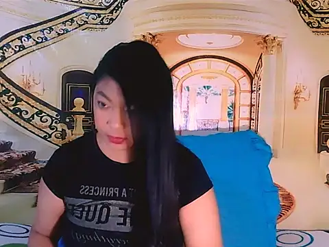 Snapshot of IndianBarkath chatting on January 7, 2026, 6:35 pm IndianBarkath online show from January 7, 2026, 6:35 pm