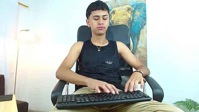 Alancum7 online show from November 5, 2025, 1:03 pm