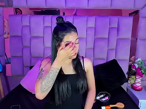 Gisell Squirt  online show from December 16, 2025, 12:31 pm