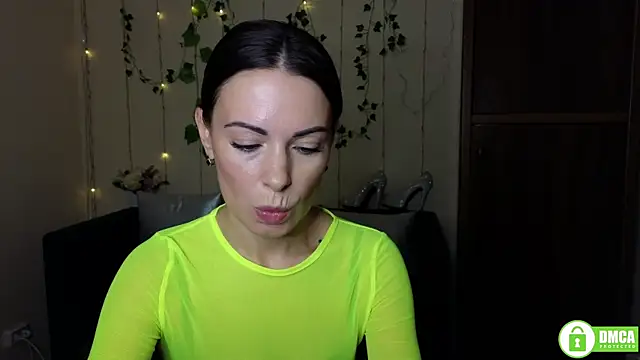 Rita lovvylyou online show from October 24, 2025, 11:31 am