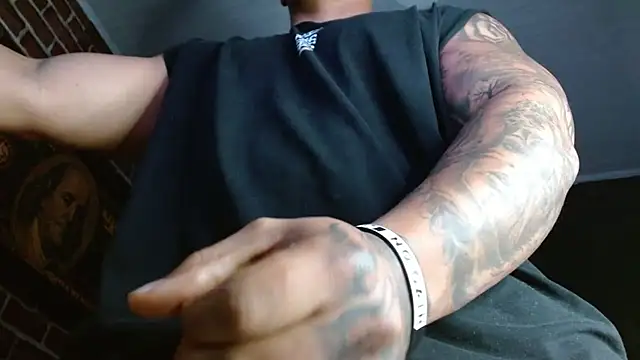 jordan bigcock  online show from January 10, 2026, 5:19 pm