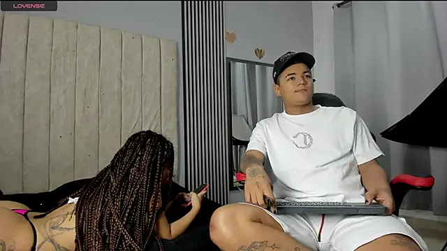 Snapshot of dante_and_kiara chatting on February 15, 2026, 8:08 pm dante and kiara online show from February 15, 2026, 8:08 pm