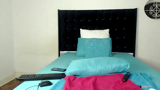 MissLola026 online show from March 27, 2026, 1:58 am