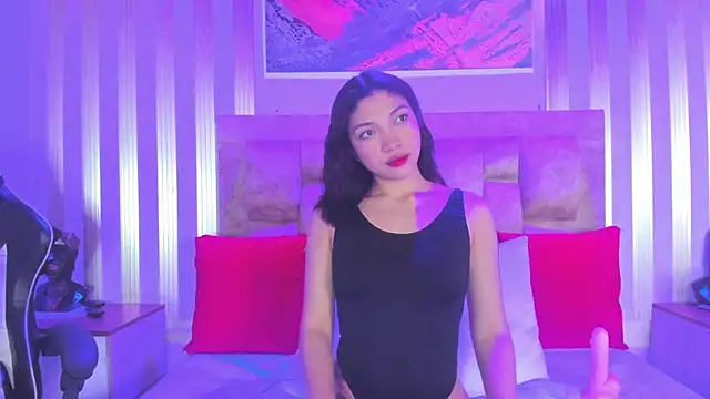 celeste collins  online show from October 22, 2025, 12:04 pm