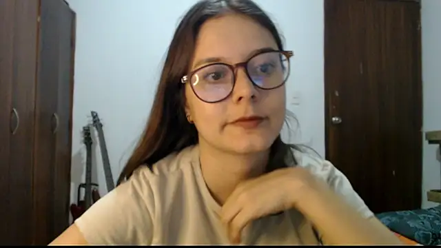 CarlaLorez online show from February 27, 2026, 12:22 am