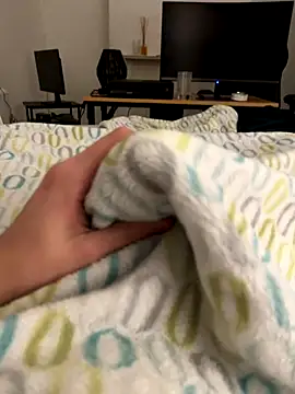 jakeBigCock1905 online show from October 24, 2025, 3:49 am