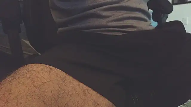 afterpartybtw online show from December 2, 2025, 5:09 am