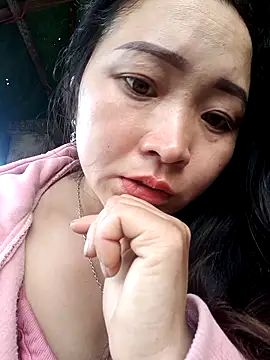 miemie-xx online show from October 12, 2025, 11:28 pm