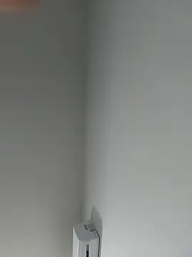 Merlin2310 online show from April 27, 2026, 1:03 am