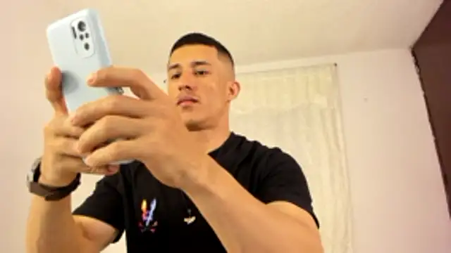 Snapshot of Muscle_man07 chatting on November 15, 2025, 9:41 pm Muscle man07 online show from November 15, 2025, 9:41 pm
