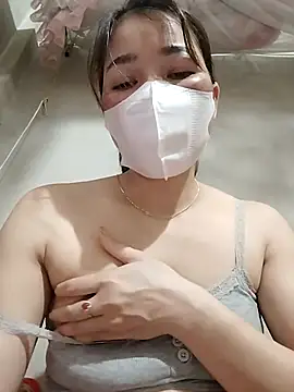 ladzy sexy online show from November 12, 2025, 4:33 pm