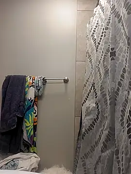 Cassaroll333 online show from April 3, 2026, 7:42 pm